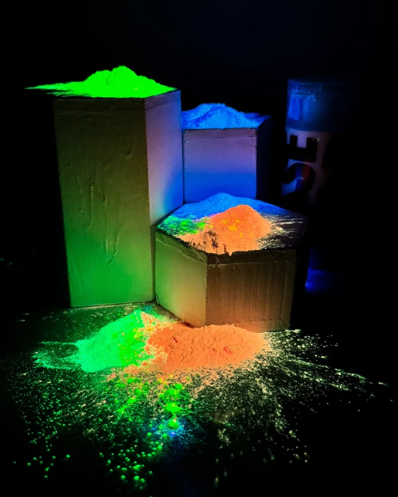 GET LIT - Image 3