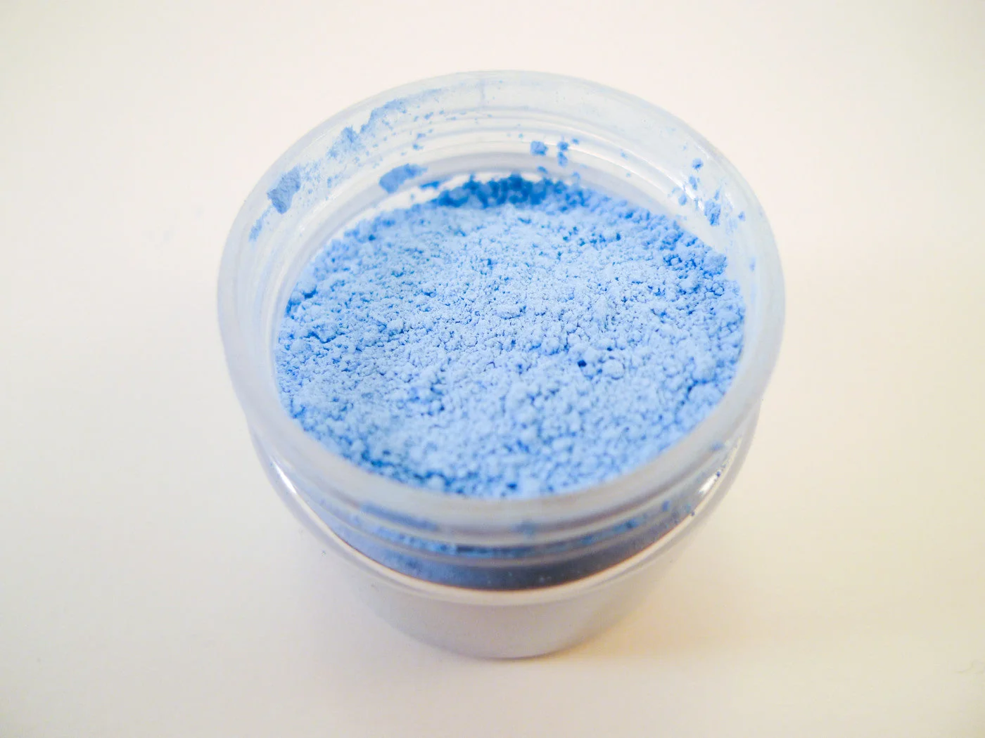 *THE WORLD'S LOVELIEST BLUE- 50g powdered paint by Stuart Semple - Image 3